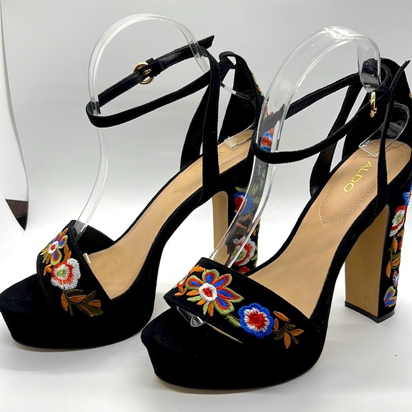 Aldo Shoes - Gorgeous Aldo tapestry high heel shoes! Colors are amazing!